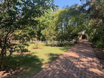 CASA EN VENTA EN TEQUISQUIAPAN EN GRANJAS RESIDENCIALES SOFI