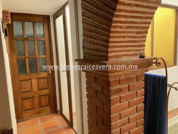 CASA EN VENTA EN TEQUISQUIAPAN EN GRANJAS RESIDENCIALES SOFI