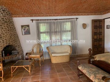 CASA EN VENTA EN TEQUISQUIAPAN EN GRANJAS RESIDENCIALES SOFI