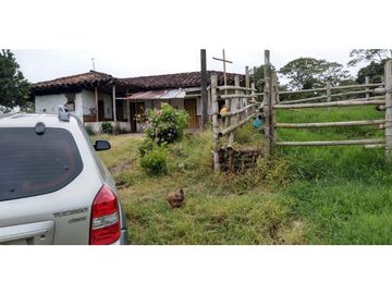 FINCA EN FILANDIA