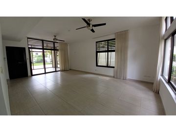 Venta casa en Ph Nativa, Panamá Pacífico.