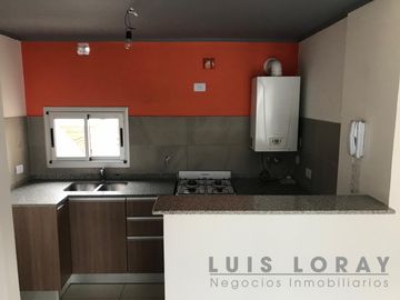 Departamento ubicado en esquina de Humberto Primo y Avenida Tomás Espora , a 100 metros de la estación.