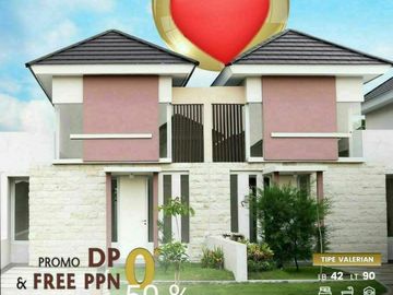 Strategic Exclusive House Near Sawojajar Toll Exit