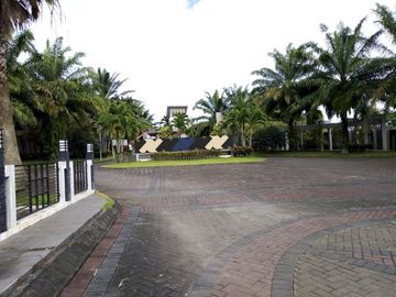 Strategic Exclusive House Near Sawojajar Toll Exit