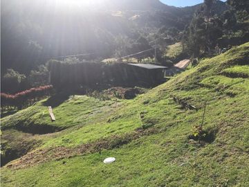 Venta De Finca En Subachoque. Cundinamarca