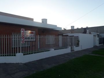 Casa en venta en Villa Luzuriaga