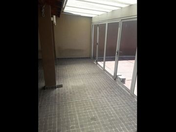 Casa en venta en Villa Luzuriaga