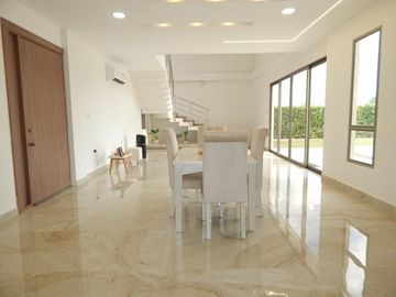 casa campestre en venta en sabanagrande. Cod V88407