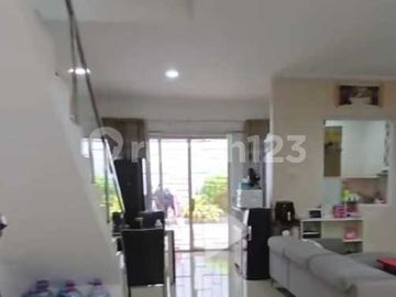 Di Jual Rumah Di Taman Surya 5 Siap Huni