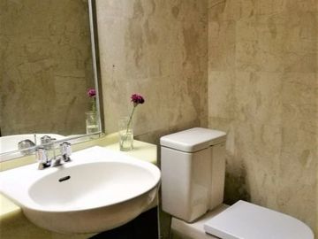 Disewakan Apartemen Park Royale Tipe 2 Kamar Tidur Kondisi Fully Furnished