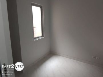 Disewakan Rumah Milano Village Cluster Padova Gading Serpong Tangerang Bagus Nyaman Siap Huni