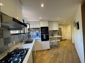 apartamento en venta en san patricio. Cod V4861