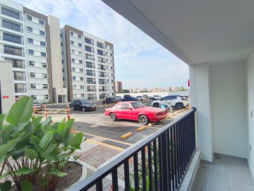 apartamento en arriendo en el vivero. Cod A126972