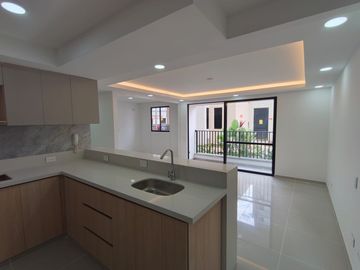 apartamento en arriendo en el vivero. Cod A126972