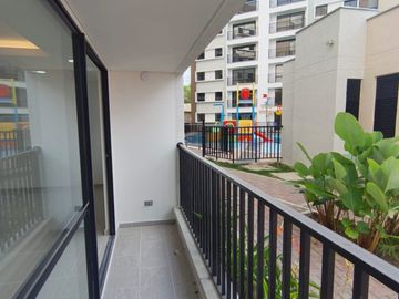 apartamento en arriendo en el vivero. Cod A126972