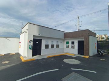 apartamento en arriendo en el vivero. Cod A126972