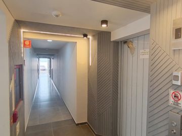 apartamento en arriendo en el vivero. Cod A126972