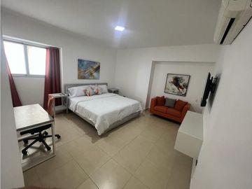 APARTAMENTO EN AVENIDA BALBOA PH WATERS ON THE BAY AMOBLADO 269M2