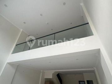 Ruko Luas dan Berpotensi di Gading Serpong