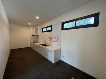 ขาย - บ้านเดี่ยว พร้อมอาคารสำนักงาน 5 ชั้น รีโนเวทใหม่ ซอยบางนาตราด 14 (บางนา กม.2) เนื้อที่ 143 ตรว