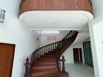 ขาย - บ้านเดี่ยว พร้อมอาคารสำนักงาน 5 ชั้น รีโนเวทใหม่ ซอยบางนาตราด 14 (บางนา กม.2) เนื้อที่ 143 ตรว