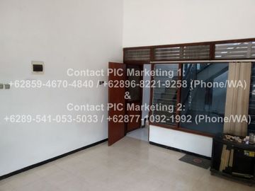 Disewakan/Dikontrakkan Rumah 2 Lantai Full Furnished Surabaya