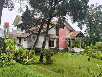 Dijual Villa di Desa Tugu Selatan, Puncak, Kab. Bogor.