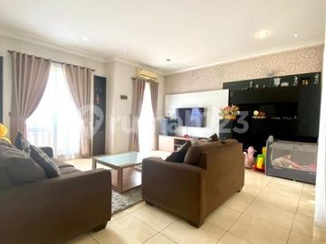 Rumah Cantik Sutera Onyx, Furnish,Design Interior Private pool,Bagus
