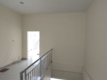 RUMAH BARU! JUAL MURAH REGENCY MELATI MAS BLOK E LUAS 72