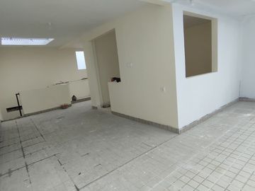 RUMAH BARU! JUAL MURAH REGENCY MELATI MAS BLOK E LUAS 72