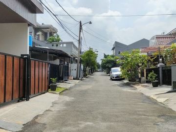 RUMAH BARU! JUAL MURAH REGENCY MELATI MAS BLOK E LUAS 72