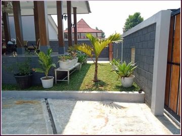 Joglo Luas di Prambanan Dengan Ada Pendopo Untuk Bersantai