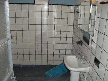 Casa PH en venta en Avellaneda Este