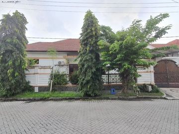 xyauf.Rumah Mulyosari Prima Strategis Murah, Row 3 mobil