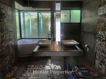 Casa en Venta en por carretera 5 sur tomar camino a unihue y luego camino a barros negros
