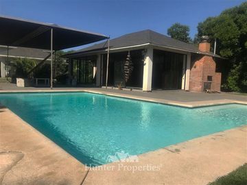 Casa en Venta en por carretera 5 sur tomar camino a unihue y luego camino a barros negros