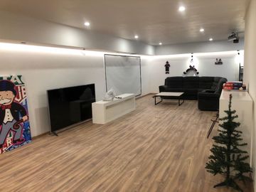 Casa en venta en Lomas de Agelópolis II, Zona Azul!