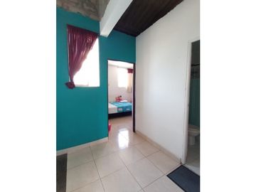 CASA DUPLEX EN ALTOS DE LOS ALMENDROS