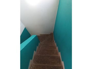 CASA DUPLEX EN ALTOS DE LOS ALMENDROS