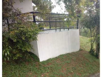 VENTA CASA CERRO AZUL