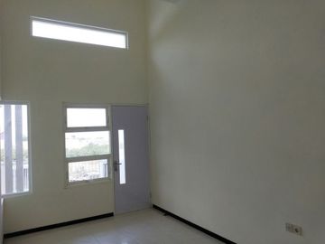 Rumah Dekat Pondok Pesantren Thursina IIBS Putra di Kota Malang SHM
