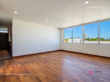 Casa de Lujo en Venta en Coto Colinas de San Javier