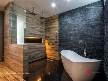 Casa de Lujo en Venta en Coto Colinas de San Javier