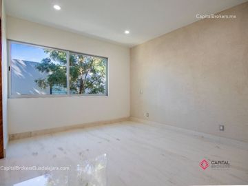 Casa de Lujo en Venta en Coto Colinas de San Javier
