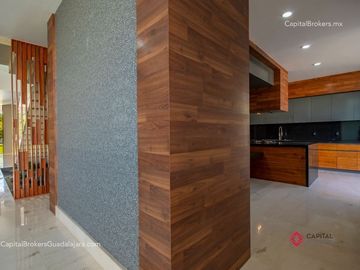 Casa de Lujo en Venta en Coto Colinas de San Javier