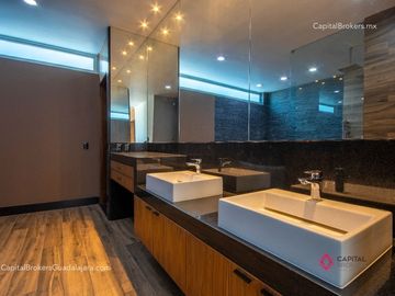 Casa de Lujo en Venta en Coto Colinas de San Javier