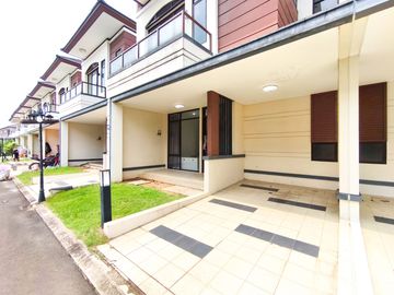 Rumah 2 Lantai SHM 13 Mnt ke Terminal Pasar Kemis Hadap Utara J-47501