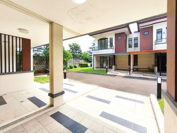 Rumah 2 Lantai SHM 13 Mnt ke Terminal Pasar Kemis Hadap Utara J-47501