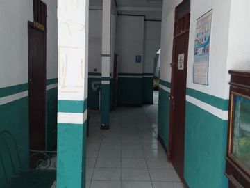 DIJUAL MURAH klinik beserta rumahnya lokasi padat penduduk di tambun utara