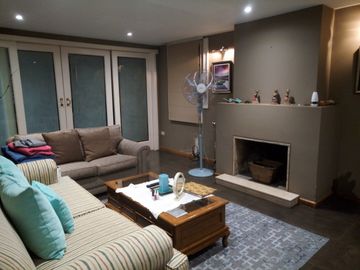 IMPRESIONANTE CHALET EN VILLA URQUIZA. POSADAS MISIONES VENTA